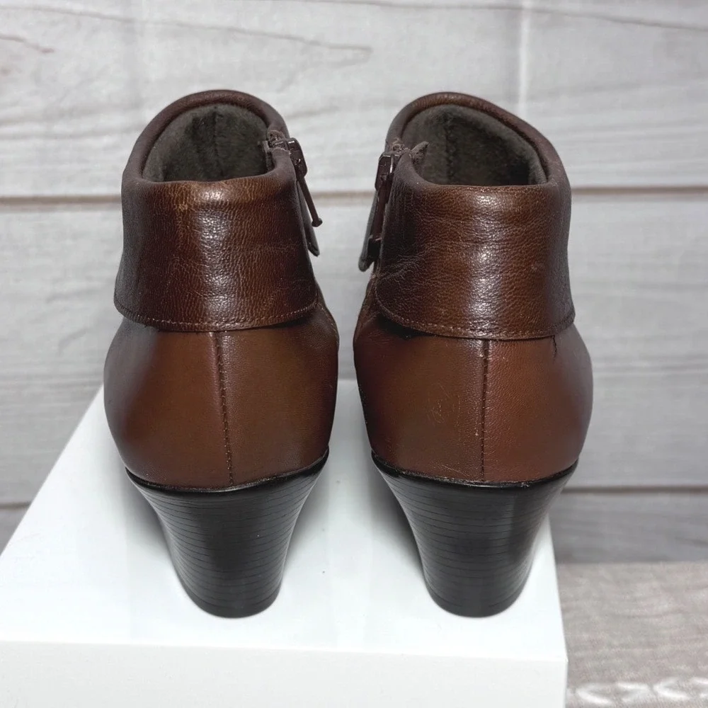 Munro American Womens Brown‎ Leather Ankle Boots Side Zip Block Heel Shoes